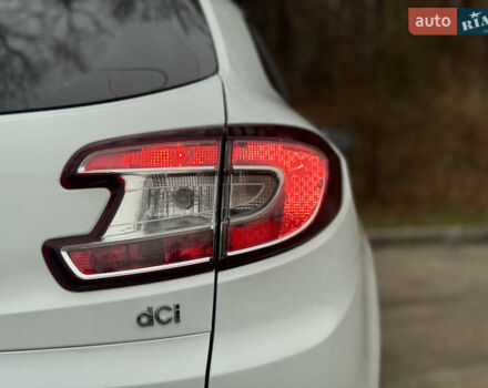 Білий Рено Меган, об'ємом двигуна 1.46 л та пробігом 245 тис. км за 8500 $, фото 26 на Automoto.ua