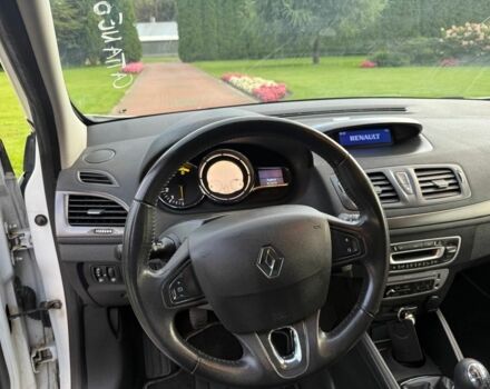 Белый Рено Меган, объемом двигателя 1.5 л и пробегом 188 тыс. км за 2300 $, фото 10 на Automoto.ua