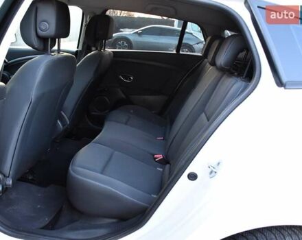 Белый Рено Меган, объемом двигателя 1.5 л и пробегом 232 тыс. км за 7800 $, фото 41 на Automoto.ua