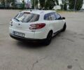 Белый Рено Меган, объемом двигателя 1.5 л и пробегом 290 тыс. км за 7700 $, фото 15 на Automoto.ua