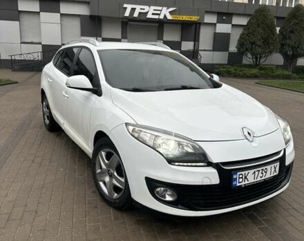 Білий Рено Меган, об'ємом двигуна 1.5 л та пробігом 271 тис. км за 8000 $, фото 6 на Automoto.ua