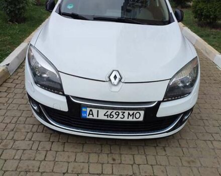 Рено Меган 2013 в Буче на Automoto.ua Белый Рено Меган, объемом двигателя 1.46 л и пробегом 270 тыс. км за 7000 $, фото 7 на Automoto.ua