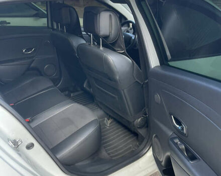 Белый Рено Меган, объемом двигателя 1.46 л и пробегом 390 тыс. км за 8200 $, фото 22 на Automoto.ua