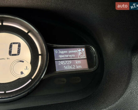 Білий Рено Меган, об'ємом двигуна 1.46 л та пробігом 245 тис. км за 8500 $, фото 13 на Automoto.ua