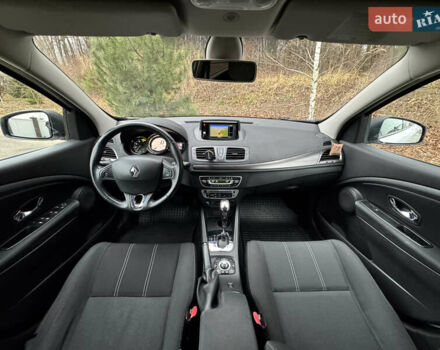 Білий Рено Меган, об'ємом двигуна 1.46 л та пробігом 245 тис. км за 8500 $, фото 9 на Automoto.ua
