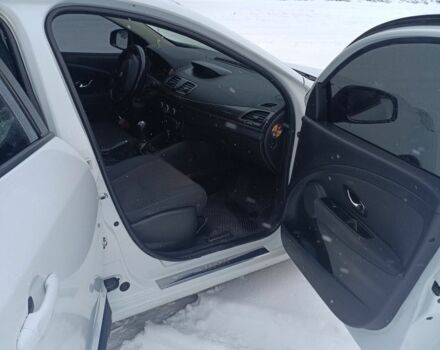 Белый Рено Меган, объемом двигателя 1.5 л и пробегом 267 тыс. км за 6600 $, фото 7 на Automoto.ua