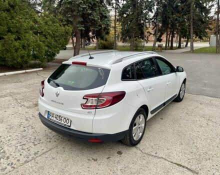 Белый Рено Меган, объемом двигателя 1.5 л и пробегом 286 тыс. км за 6999 $, фото 4 на Automoto.ua