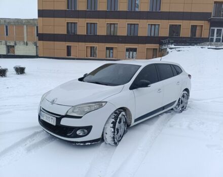 Белый Рено Меган, объемом двигателя 1.5 л и пробегом 267 тыс. км за 6600 $, фото 1 на Automoto.ua