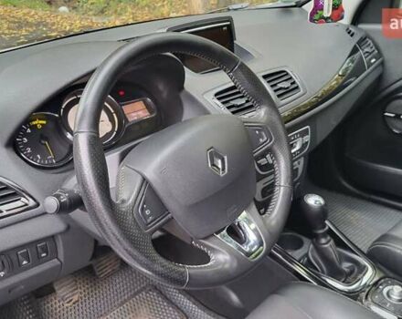 Білий Рено Меган, об'ємом двигуна 1.46 л та пробігом 240 тис. км за 8200 $, фото 22 на Automoto.ua