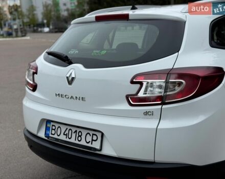 Білий Рено Меган, об'ємом двигуна 1.46 л та пробігом 250 тис. км за 5999 $, фото 25 на Automoto.ua