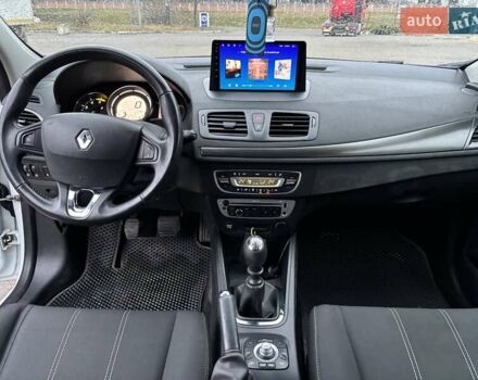 Білий Рено Меган, об'ємом двигуна 1.5 л та пробігом 248 тис. км за 7300 $, фото 33 на Automoto.ua