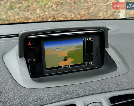 Білий Рено Меган, об'ємом двигуна 1.46 л та пробігом 245 тис. км за 8500 $, фото 19 на Automoto.ua