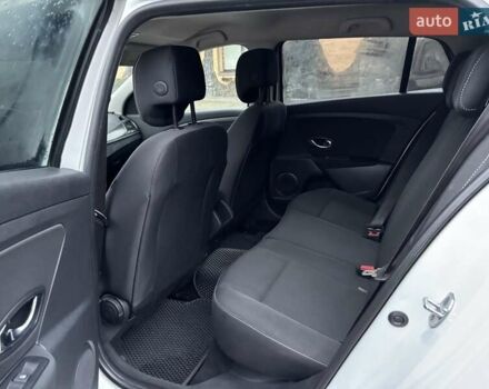 Білий Рено Меган, об'ємом двигуна 1.5 л та пробігом 248 тис. км за 7300 $, фото 24 на Automoto.ua