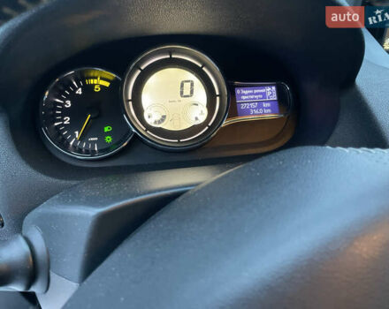 Білий Рено Меган, об'ємом двигуна 1.46 л та пробігом 272 тис. км за 8000 $, фото 19 на Automoto.ua