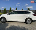 Белый Рено Меган, объемом двигателя 1.6 л и пробегом 372 тыс. км за 6100 $, фото 1 на Automoto.ua