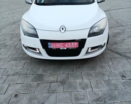 Рено Меган 2013 в Черкассах на Automoto.ua Белый Рено Меган, объемом двигателя 1.5 л и пробегом 211 тыс. км за 10400 $, фото 26 на Automoto.ua