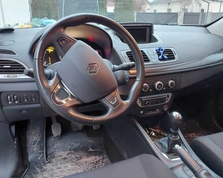 Белый Рено Меган, объемом двигателя 1.5 л и пробегом 277 тыс. км за 6700 $, фото 6 на Automoto.ua