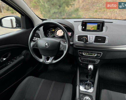 Білий Рено Меган, об'ємом двигуна 1.46 л та пробігом 245 тис. км за 8500 $, фото 10 на Automoto.ua