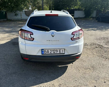 Белый Рено Меган, объемом двигателя 1.46 л и пробегом 304 тыс. км за 6700 $, фото 3 на Automoto.ua