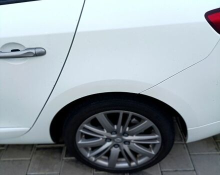 Белый Рено Меган, объемом двигателя 1.5 л и пробегом 212 тыс. км за 9700 $, фото 8 на Automoto.ua