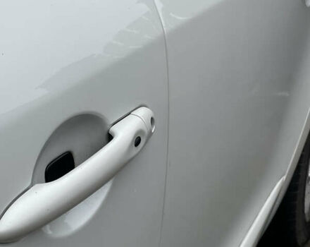 Белый Рено Меган, объемом двигателя 1.46 л и пробегом 308 тыс. км за 8700 $, фото 7 на Automoto.ua