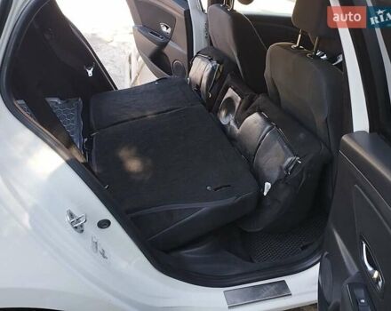 Білий Рено Меган, об'ємом двигуна 1.5 л та пробігом 299 тис. км за 8350 $, фото 21 на Automoto.ua