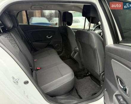 Белый Рено Меган, объемом двигателя 1.6 л и пробегом 153 тыс. км за 9300 $, фото 28 на Automoto.ua