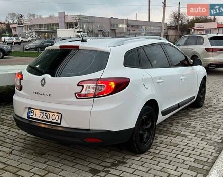 Белый Рено Меган, объемом двигателя 1.5 л и пробегом 300 тыс. км за 6600 $, фото 10 на Automoto.ua