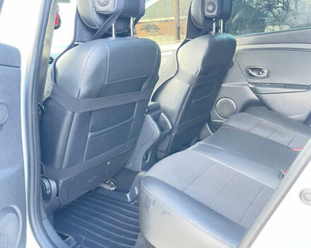 Белый Рено Меган, объемом двигателя 1.46 л и пробегом 390 тыс. км за 8200 $, фото 6 на Automoto.ua