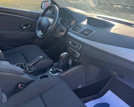 Білий Рено Меган, об'ємом двигуна 1.5 л та пробігом 240 тис. км за 8300 $, фото 11 на Automoto.ua