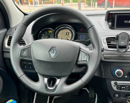 Белый Рено Меган, объемом двигателя 1.5 л и пробегом 285 тыс. км за 7790 $, фото 13 на Automoto.ua