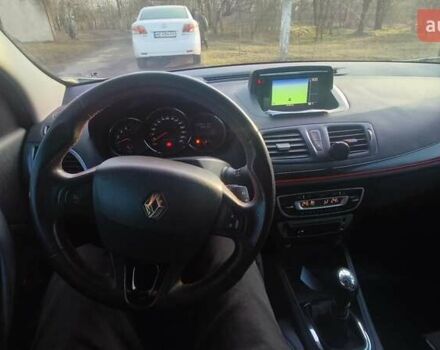 Білий Рено Меган, об'ємом двигуна 1.5 л та пробігом 270 тис. км за 7000 $, фото 9 на Automoto.ua