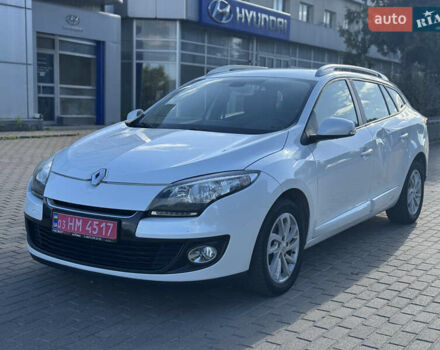 Белый Рено Меган, объемом двигателя 1.5 л и пробегом 260 тыс. км за 7550 $, фото 3 на Automoto.ua
