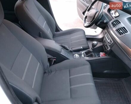 Белый Рено Меган, объемом двигателя 1.5 л и пробегом 289 тыс. км за 9200 $, фото 13 на Automoto.ua