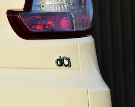 Белый Рено Меган, объемом двигателя 1.46 л и пробегом 252 тыс. км за 7800 $, фото 22 на Automoto.ua