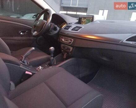 Белый Рено Меган, объемом двигателя 1.5 л и пробегом 315 тыс. км за 8990 $, фото 15 на Automoto.ua