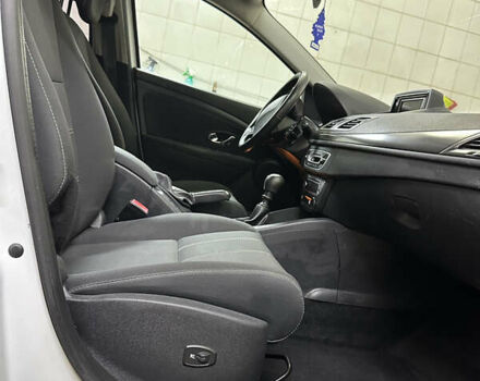 Белый Рено Меган, объемом двигателя 1.5 л и пробегом 237 тыс. км за 8150 $, фото 15 на Automoto.ua