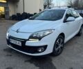Белый Рено Меган, объемом двигателя 1.5 л и пробегом 300 тыс. км за 7999 $, фото 1 на Automoto.ua