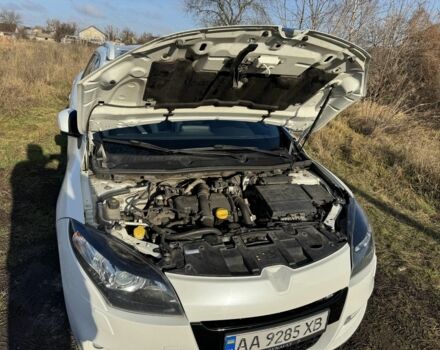 Белый Рено Меган, объемом двигателя 1.5 л и пробегом 260 тыс. км за 4800 $, фото 6 на Automoto.ua