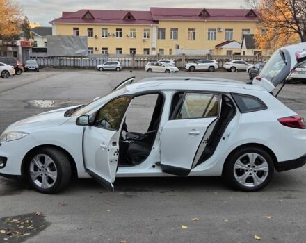 Белый Рено Меган, объемом двигателя 1.5 л и пробегом 226 тыс. км за 7300 $, фото 9 на Automoto.ua
