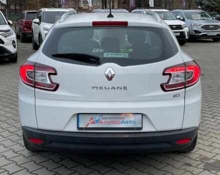 Белый Рено Меган, объемом двигателя 1.5 л и пробегом 148 тыс. км за 8999 $, фото 5 на Automoto.ua