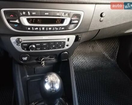 Білий Рено Меган, об'ємом двигуна 1.5 л та пробігом 299 тис. км за 8350 $, фото 9 на Automoto.ua