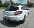 Белый Рено Меган, объемом двигателя 1.6 л и пробегом 220 тыс. км за 7600 $, фото 4 на Automoto.ua