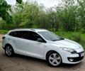 Белый Рено Меган, объемом двигателя 1.46 л и пробегом 250 тыс. км за 7700 $, фото 3 на Automoto.ua