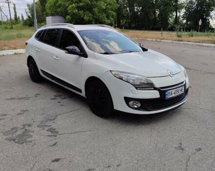 Белый Рено Меган, объемом двигателя 1.5 л и пробегом 290 тыс. км за 7700 $, фото 4 на Automoto.ua