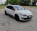 Белый Рено Меган, объемом двигателя 1.5 л и пробегом 290 тыс. км за 6800 $, фото 3 на Automoto.ua