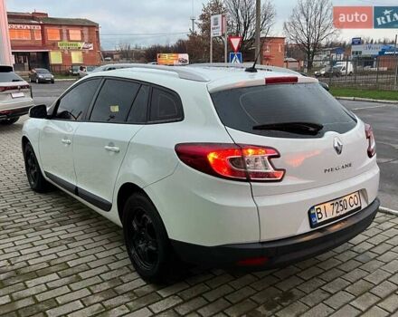 Белый Рено Меган, объемом двигателя 1.5 л и пробегом 300 тыс. км за 6600 $, фото 12 на Automoto.ua