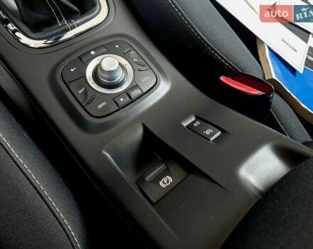 Білий Рено Меган, об'ємом двигуна 1.5 л та пробігом 217 тис. км за 8900 $, фото 43 на Automoto.ua