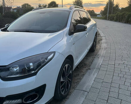 Белый Рено Меган, объемом двигателя 1.6 л и пробегом 185 тыс. км за 8300 $, фото 4 на Automoto.ua