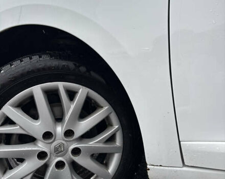 Белый Рено Меган, объемом двигателя 1.5 л и пробегом 242 тыс. км за 8700 $, фото 7 на Automoto.ua